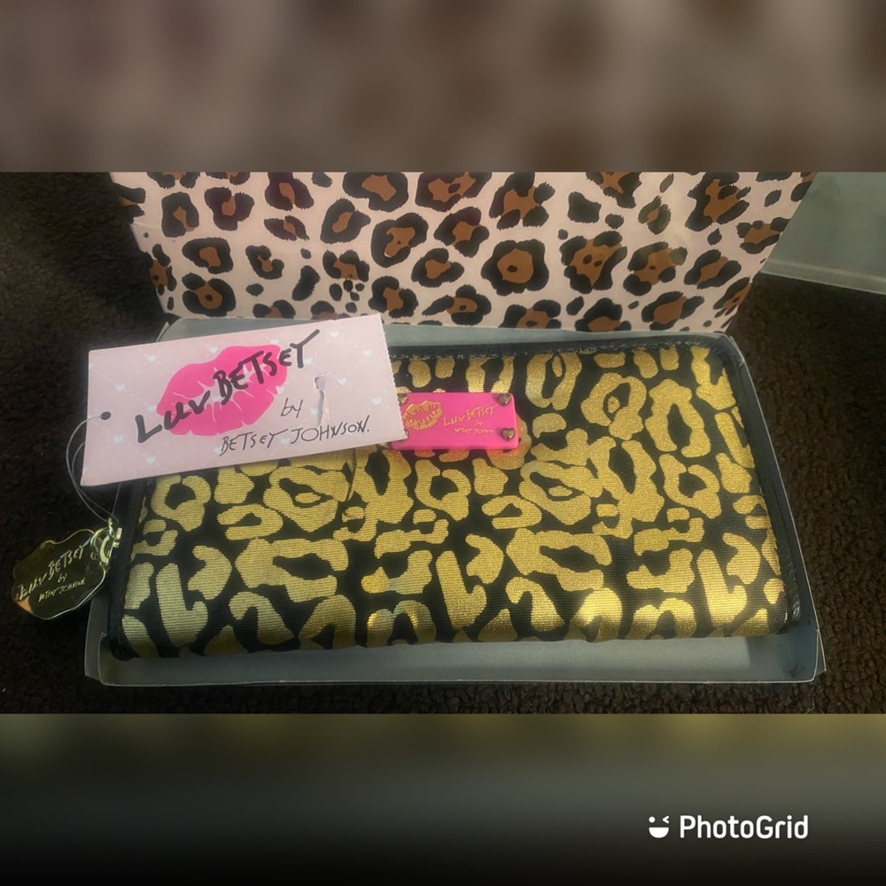 Betsy Johnson Vintage Wallet